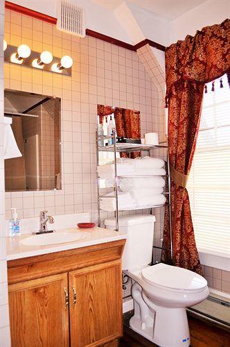 Victorian Inn & Carriage House Гардинър Екстериор снимка
